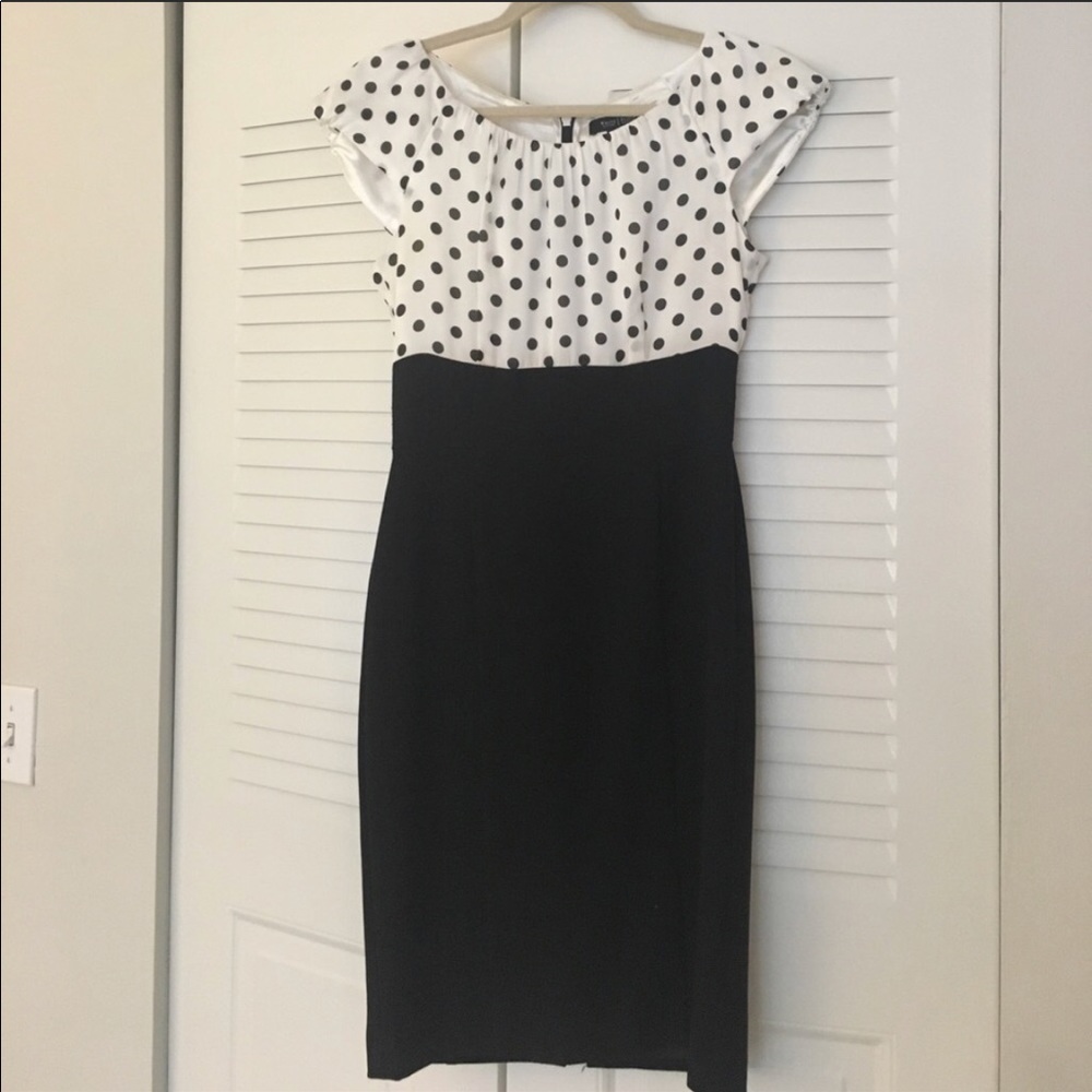 White House black market dress. EUC